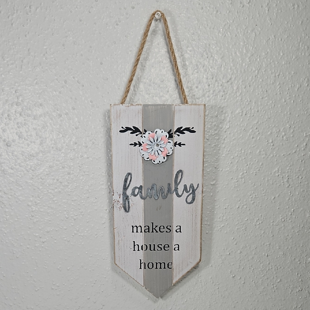 Sign of the Times Wood "Family makes a house a home' Wall Hanging Decor 10"x4.5"